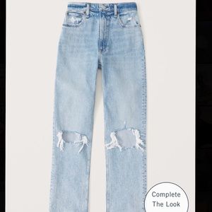 Abercrombie 90s Straight Ultra High Rise Light Wash Jeans
